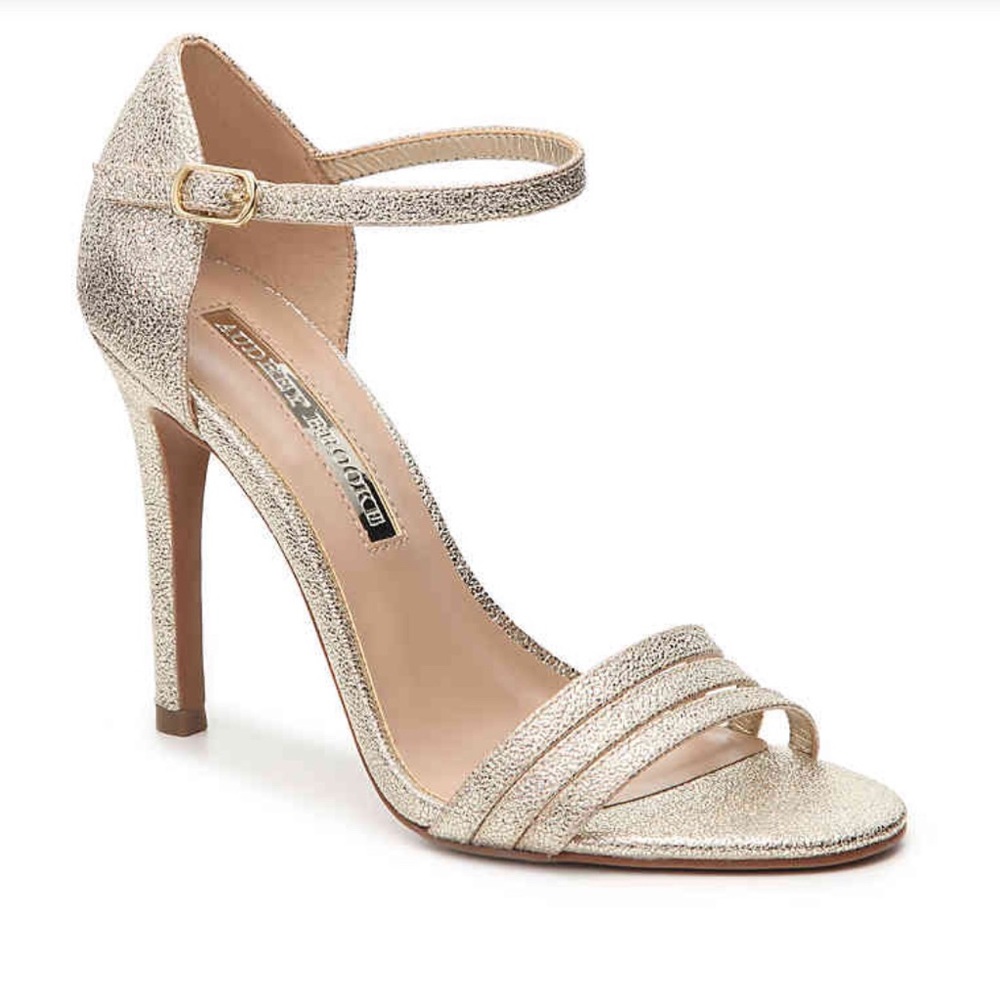 Audrey Brooke Jeana gold heel sandal size 8.5